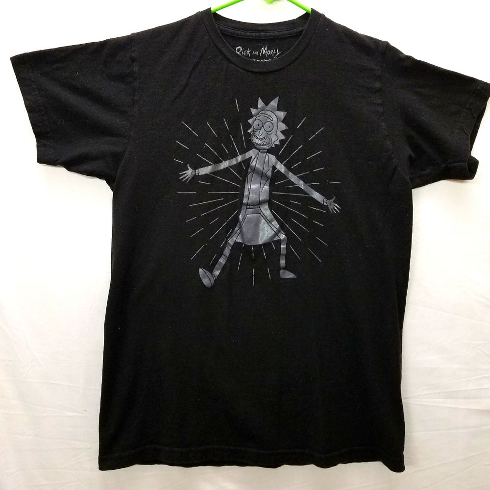 Rick and Morty shirt Med